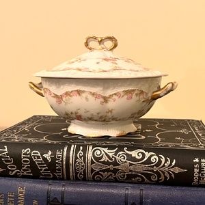 RARE Haviland Limoges Covered Sugar Dish
